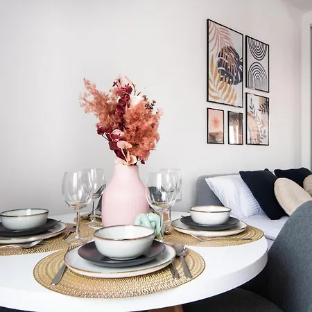 Old Town By Arrenda Apartman